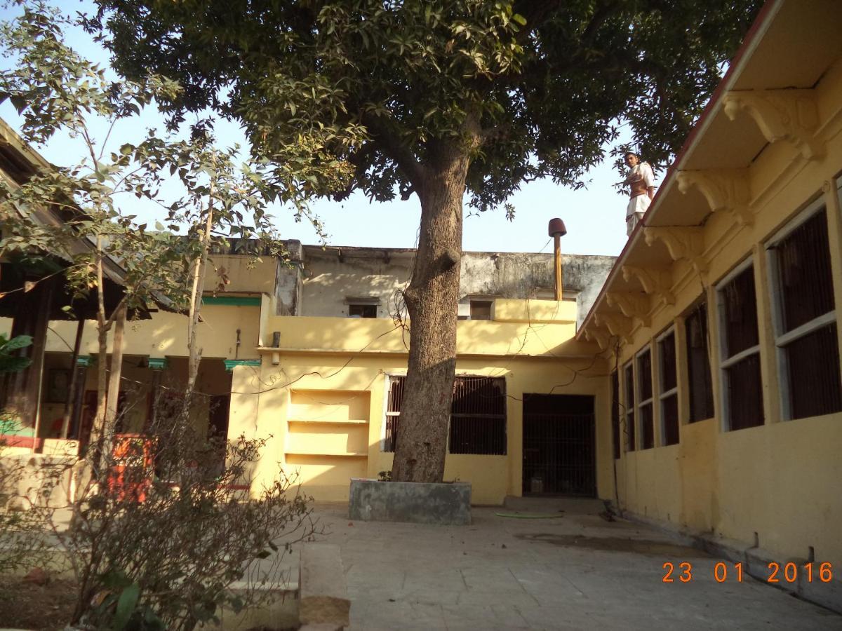 Shri Swami Sheetal Das Aashram Dharmshala Varanasi Eksteriør billede
