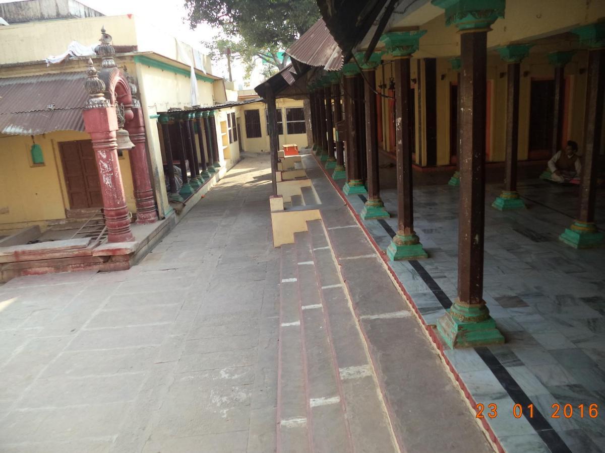 Shri Swami Sheetal Das Aashram Dharmshala Varanasi Eksteriør billede